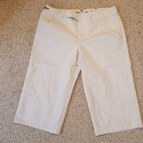 *FREE SHIPPING* Capri bundle! Size 11 - Picture 2 of 5